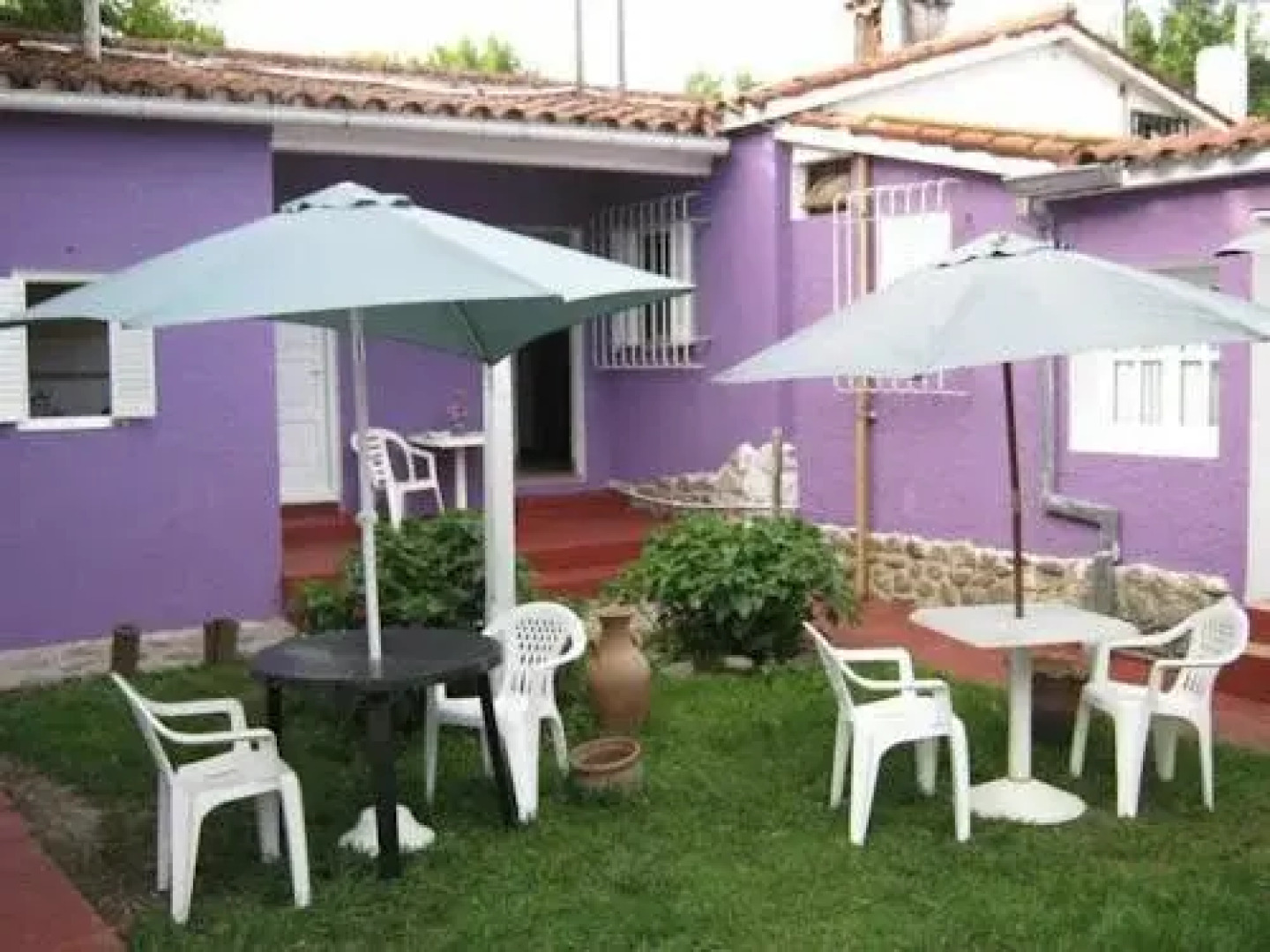 Hosteria Las Violetas