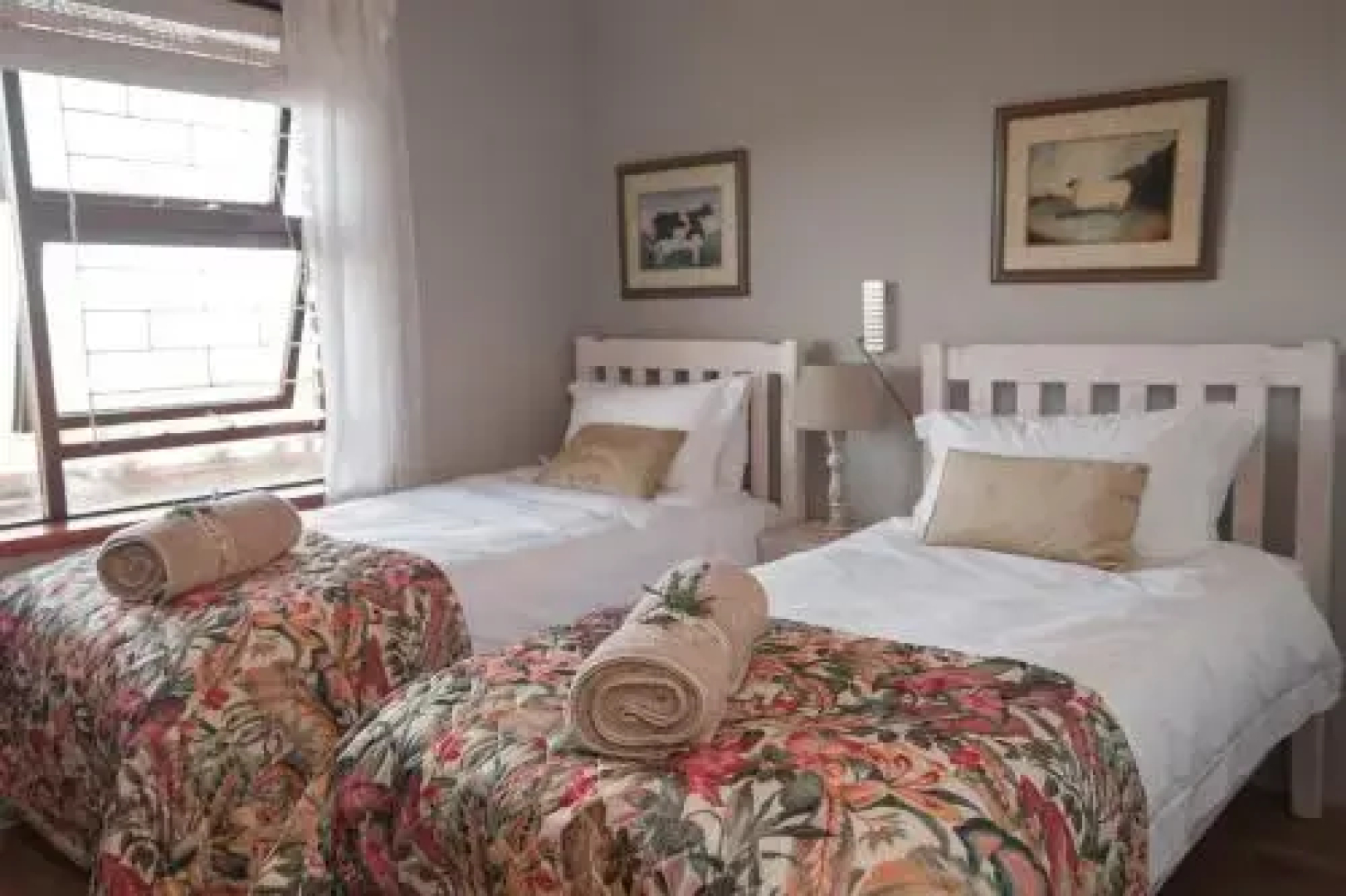 La Mer Seafront Selfcatering Accommodation Kleinmond