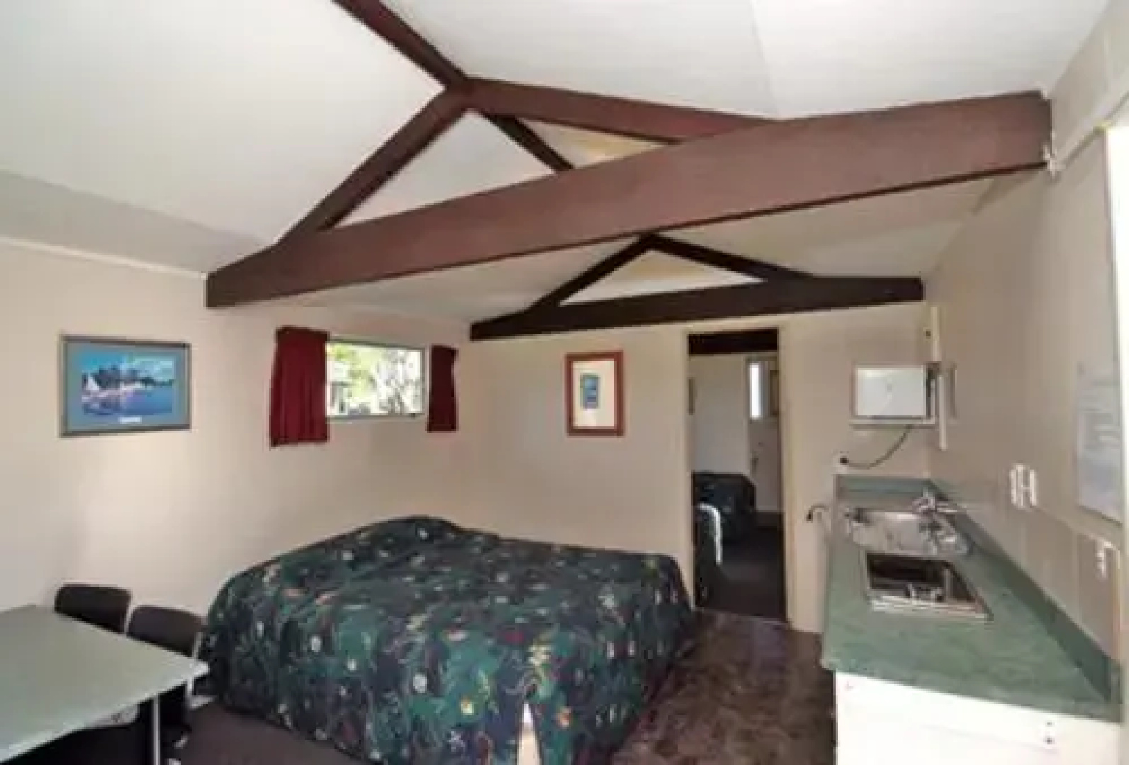 Omokoroa Kiwi Holiday Park