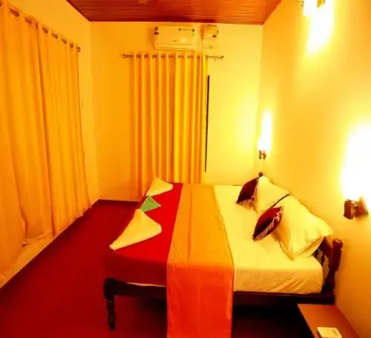 Marari Charlys Homestay