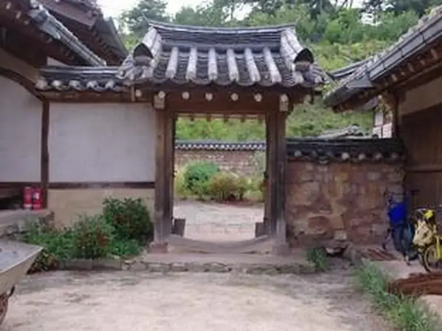 Jeongjaejongtaek Hanok Guesthouse