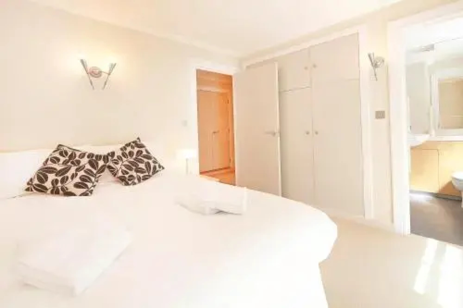 LCS Chancery Lane Apartments