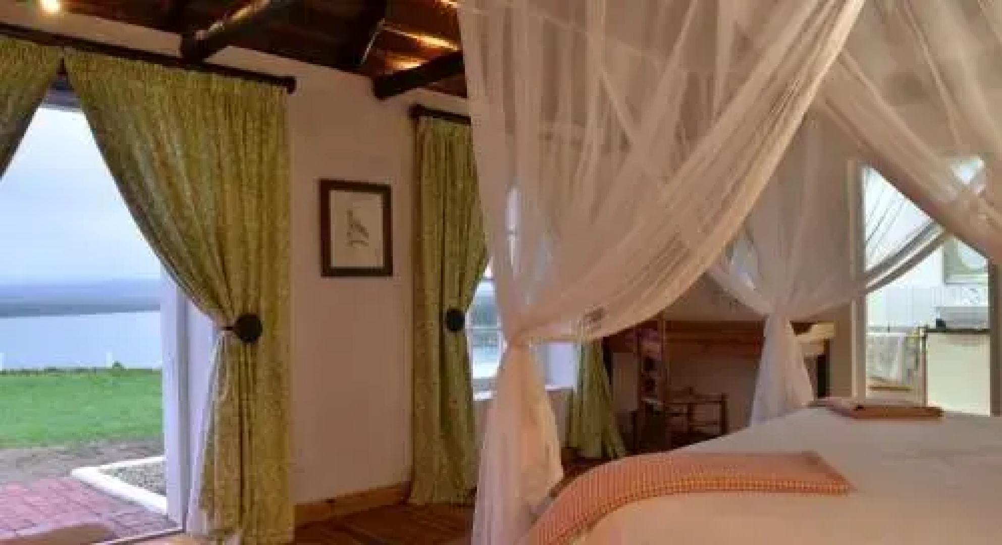 De Hoop Suites