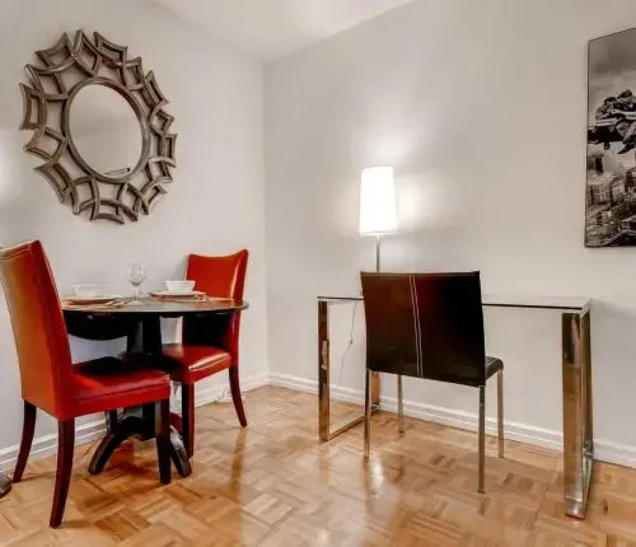 Global Luxury Suites At Symphony House