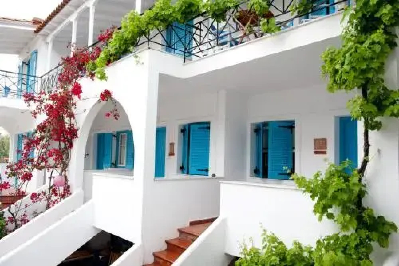 Odyssey Suites