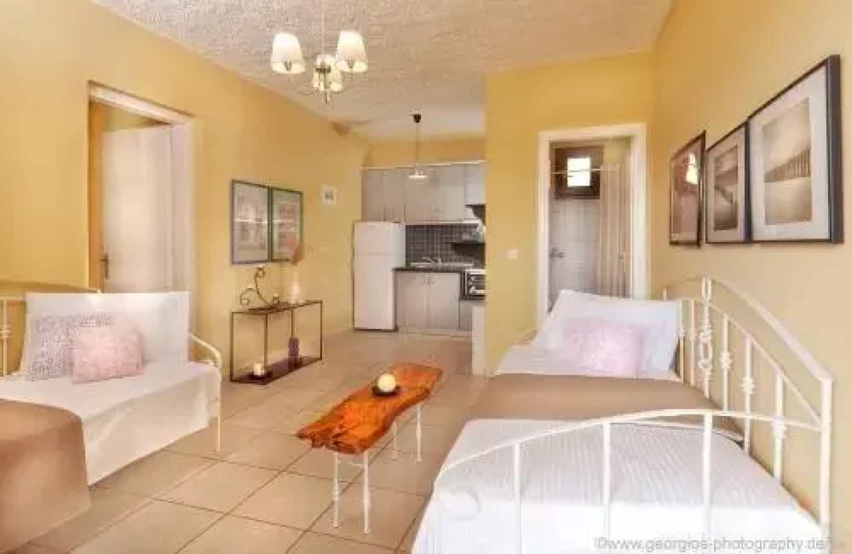 Heos Accommodation