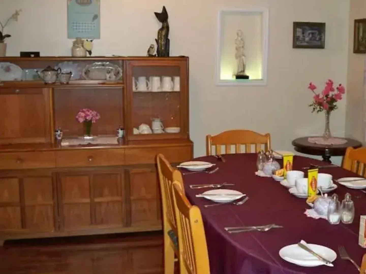 Johnstones on Oxley Bed & Breakfast