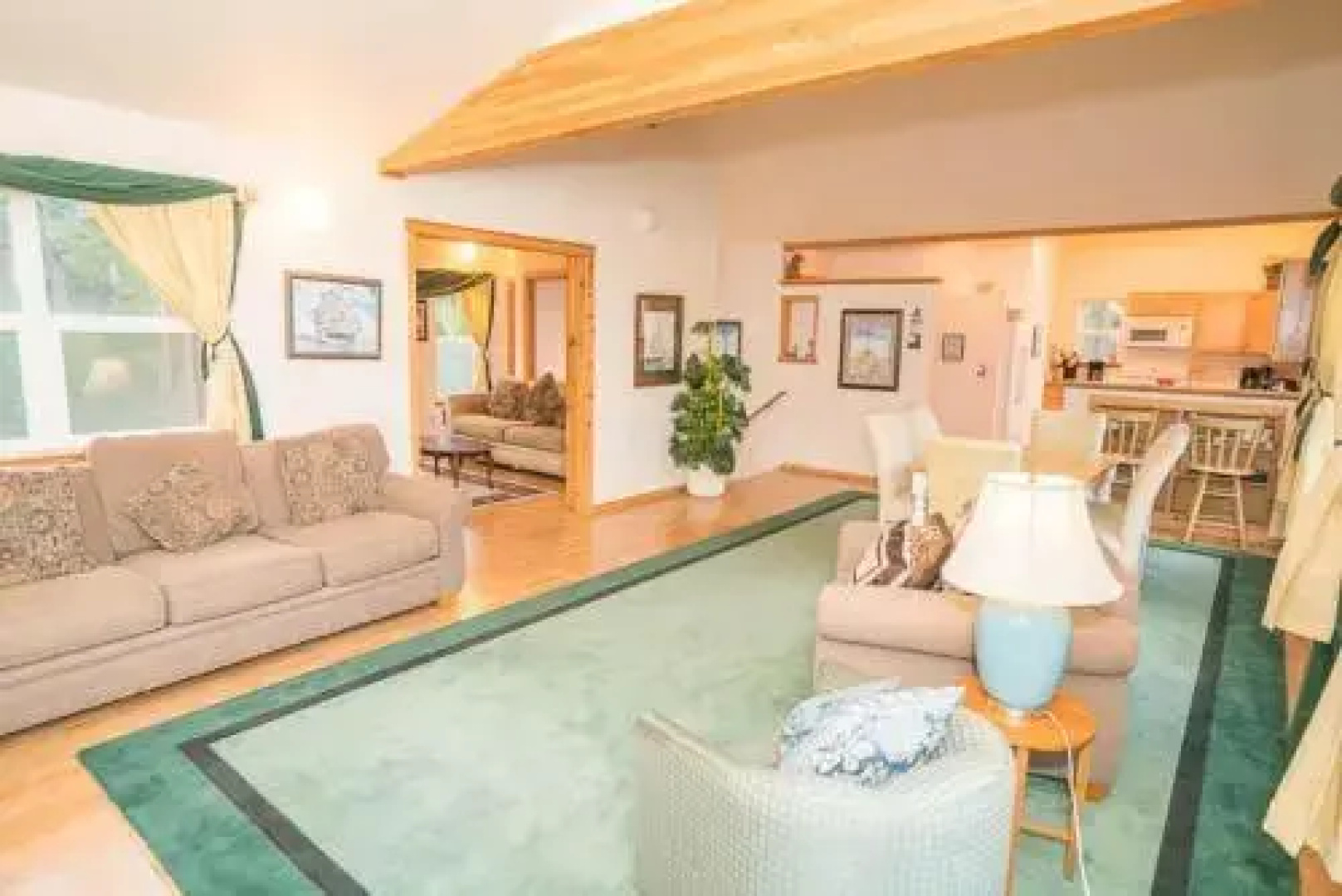 High Avenue Home 390