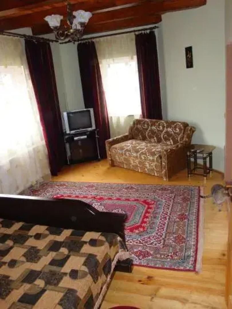 Vyshenka Guest House