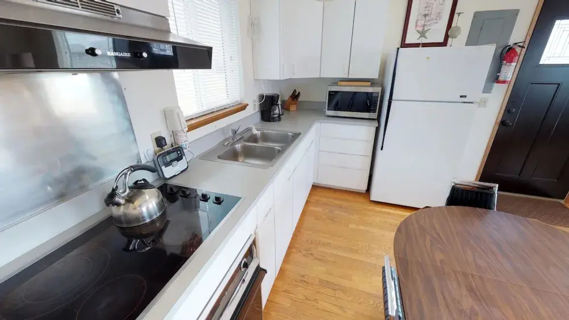 OceanSide Beach At Yachats 1 Br cottage by RedAwning