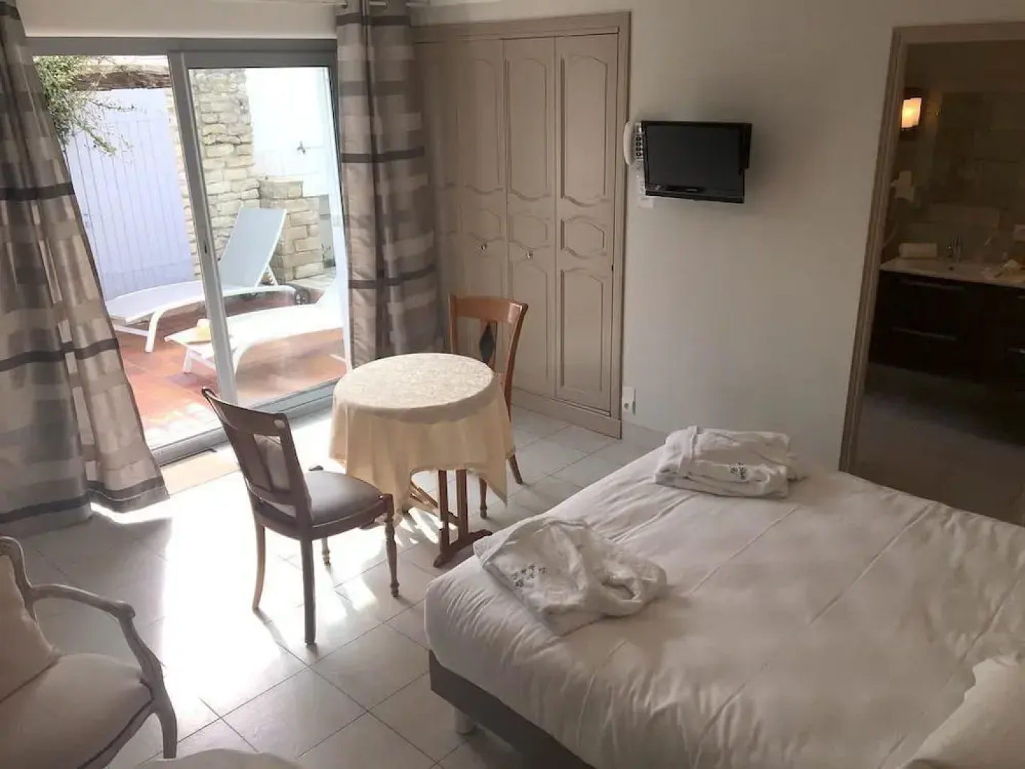 Residence Le Clos Rhea