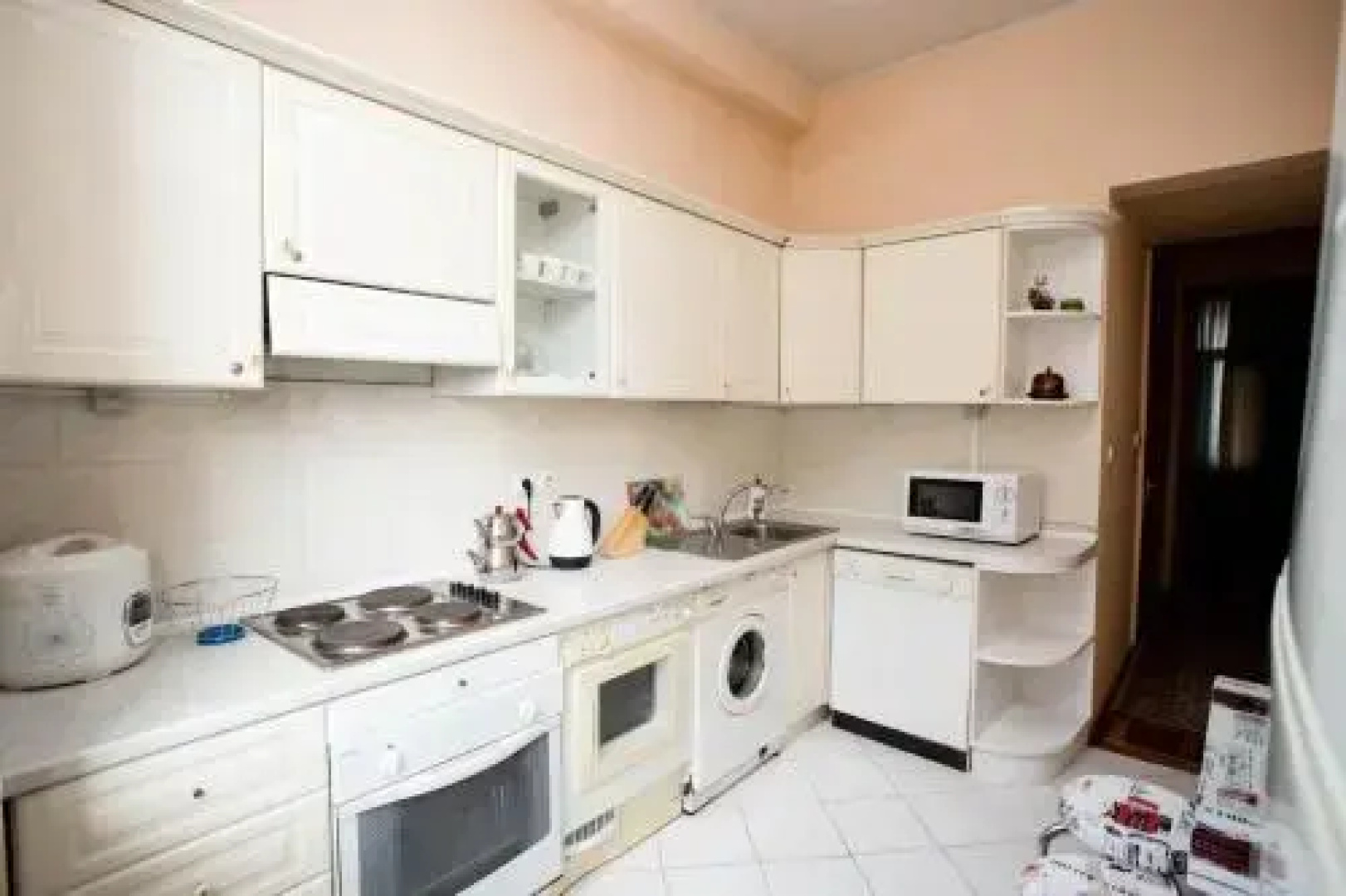 Boulevard Apartment