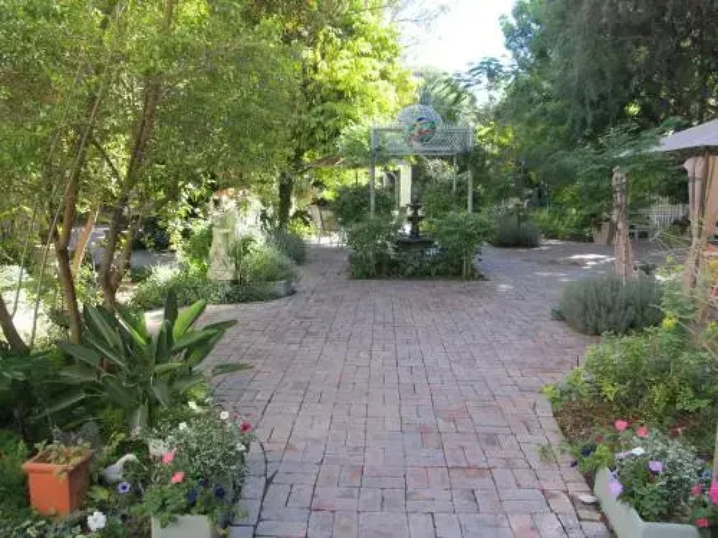 Avondrust Guest House