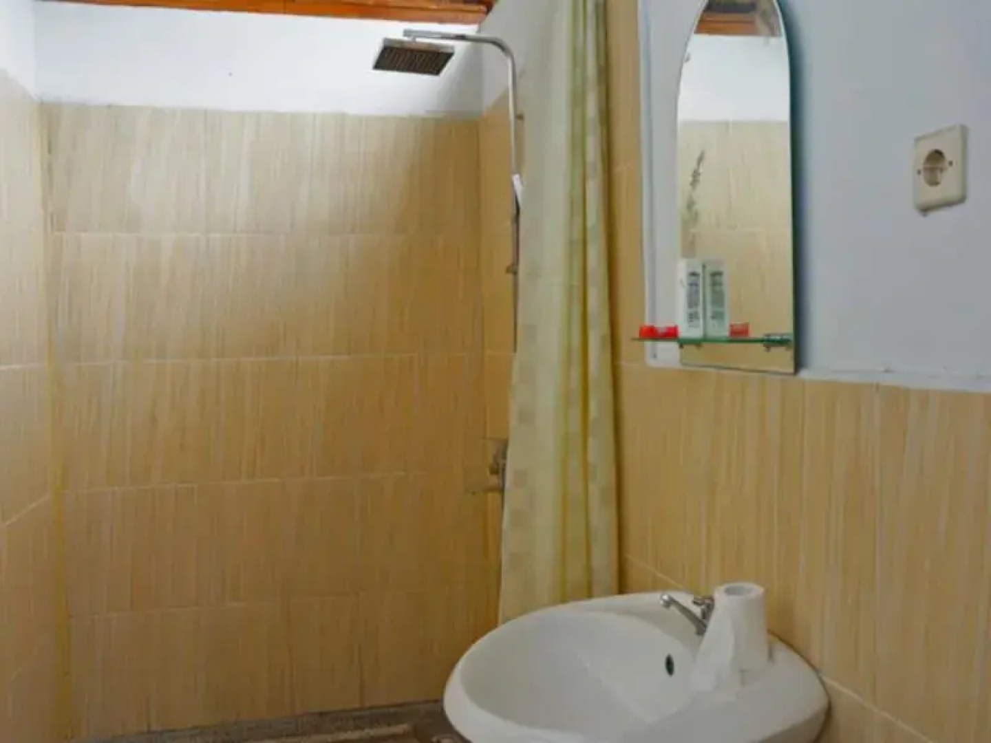 Avatar Raja Bungalow Gili Asahan