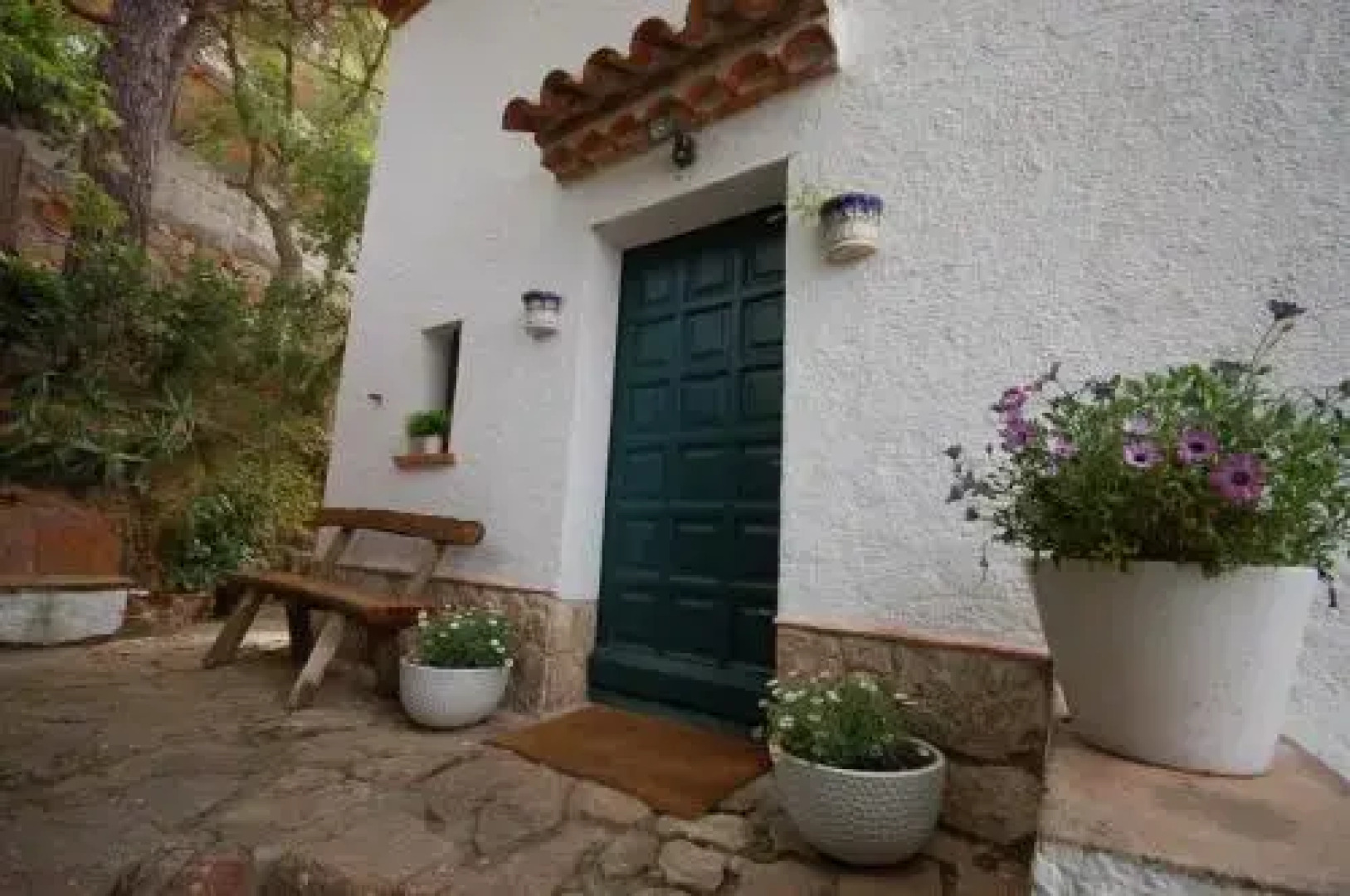 Lets Holidays & Business