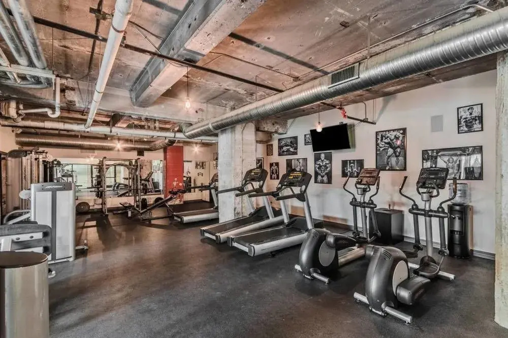 Homey 1BR Unit with Downtown Dallas Views