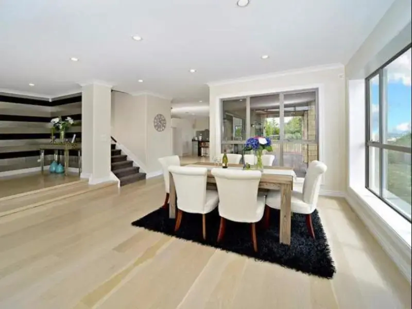 Porsche Home in Manukau Near Auckland Airport