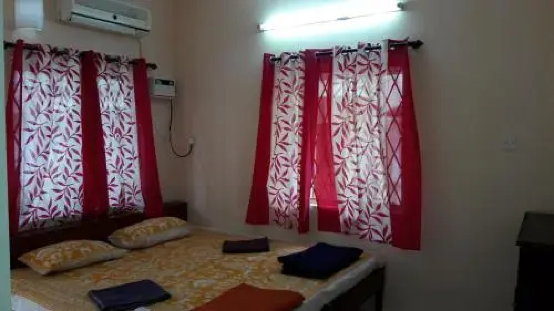 Smiley Holiday Homes