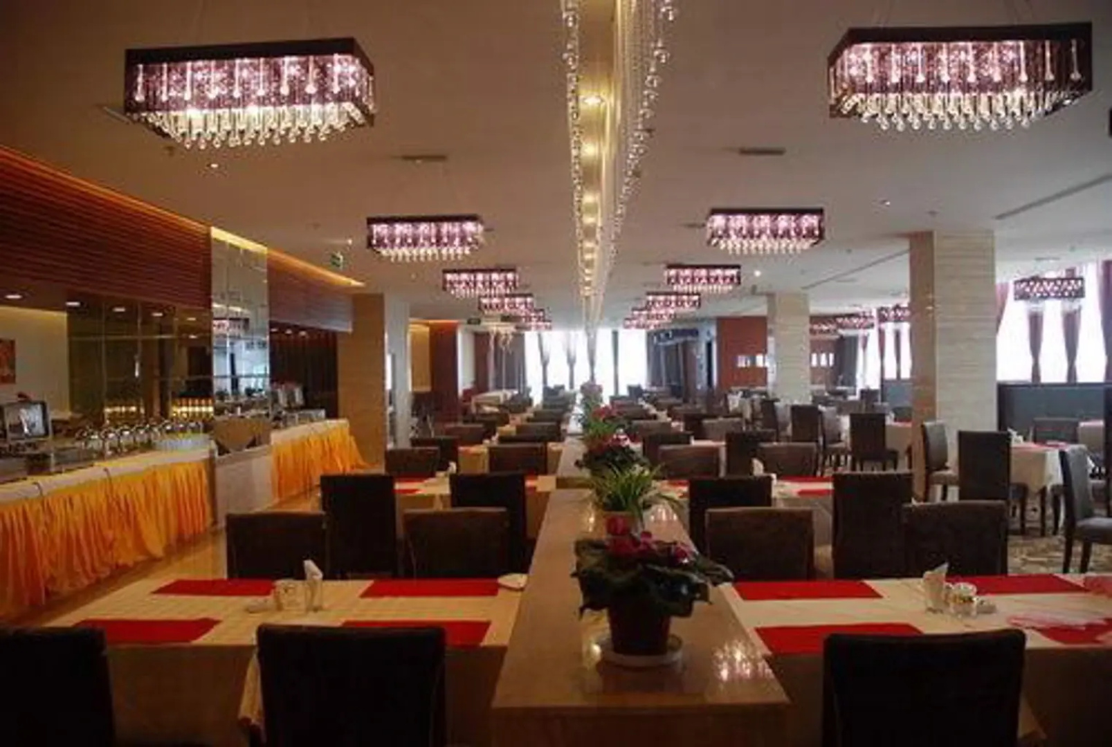 Xuyisizhou Junyue Hotel