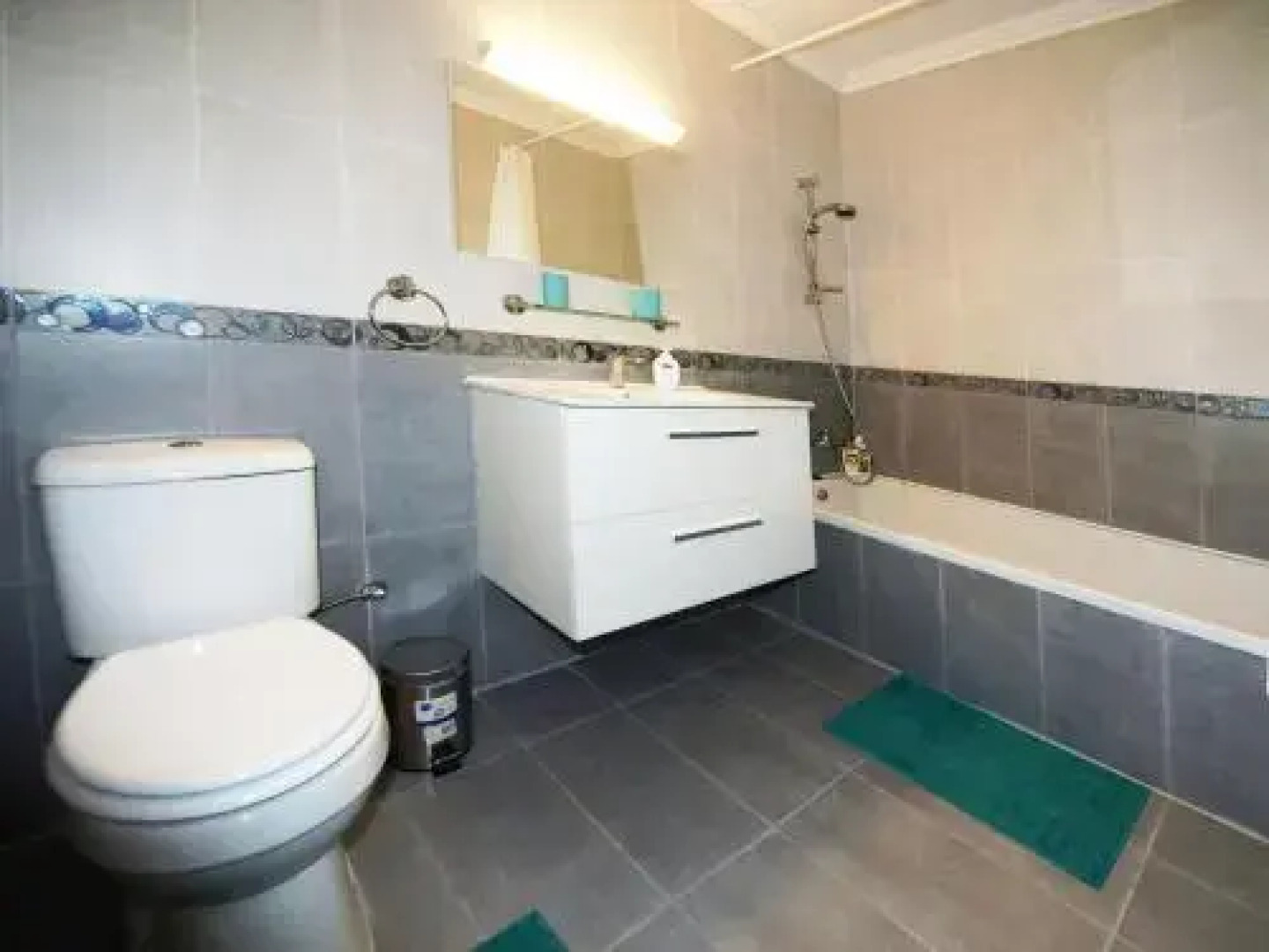 Santa Barbara Apartment