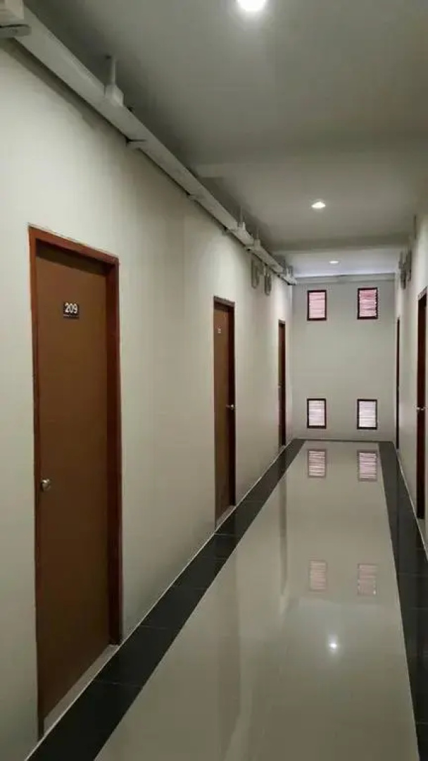 Diamond Place
