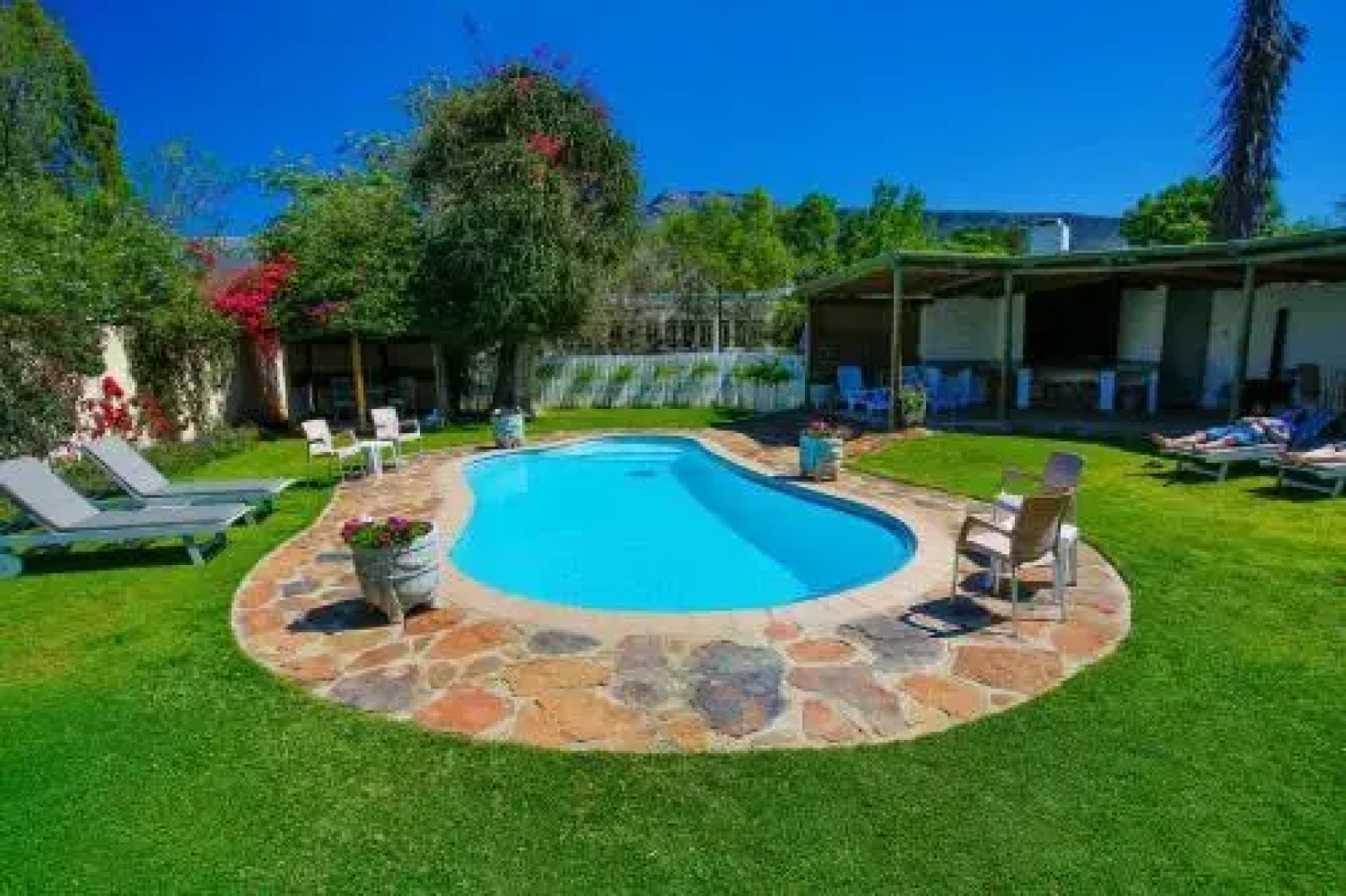 Avondrust Guest House