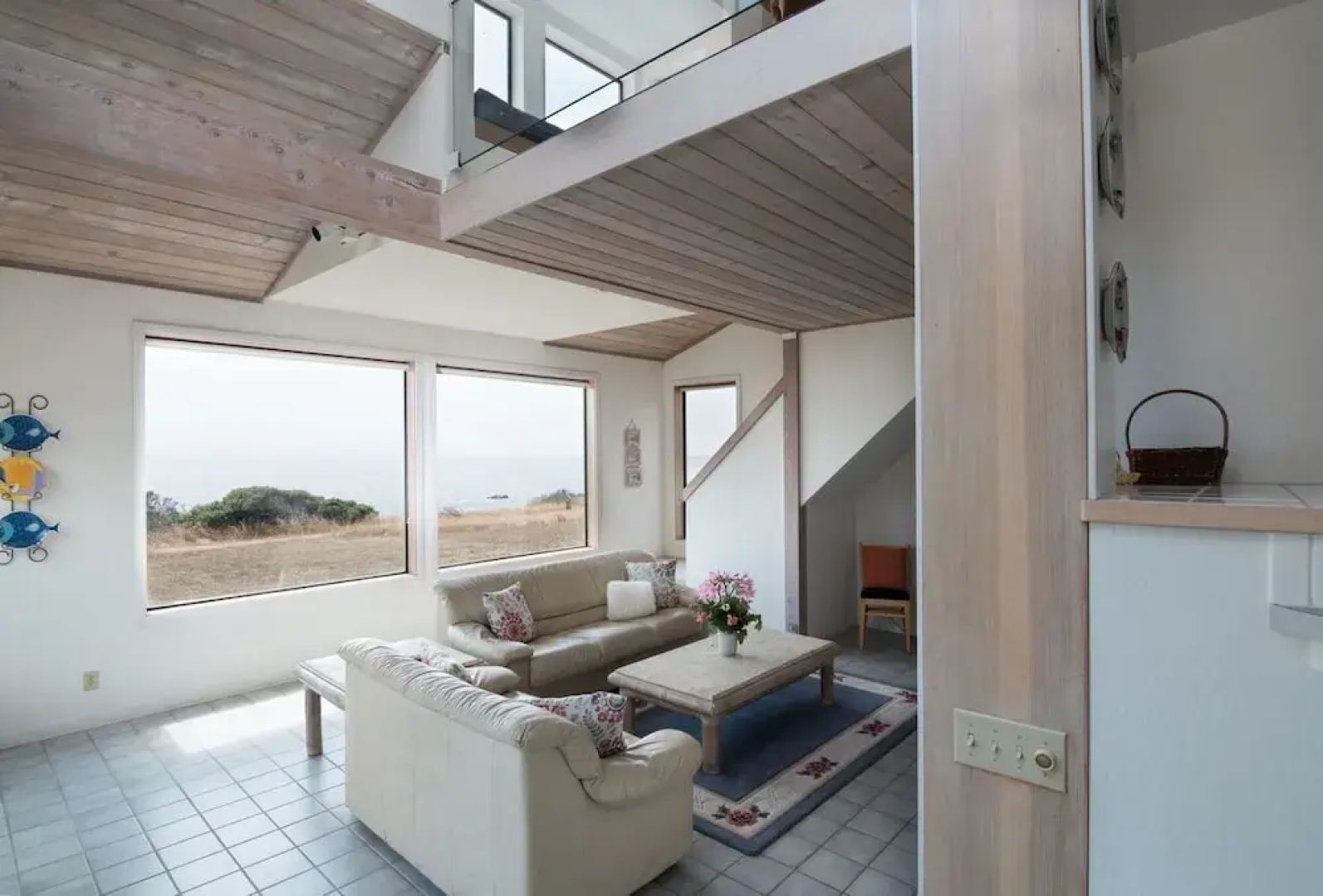 Seafront 3 Br home by RedAwning