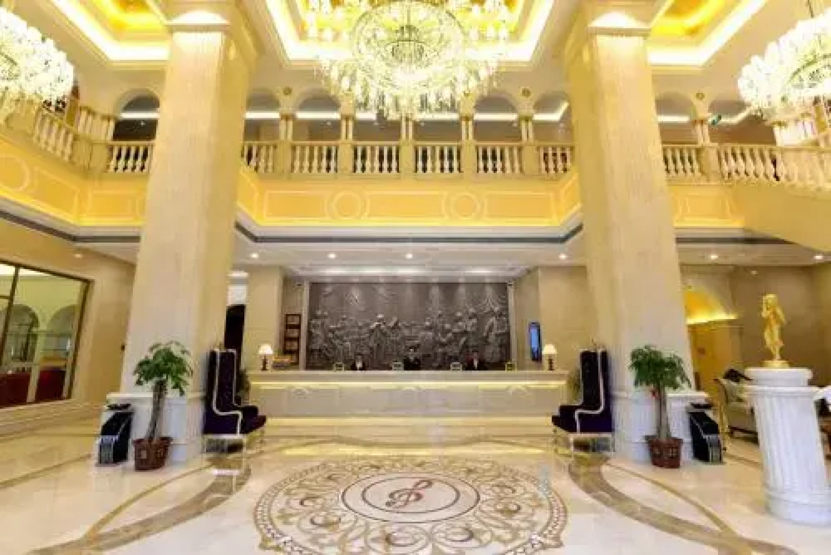 Vienna Hotel Qinzhou North Square Branch
