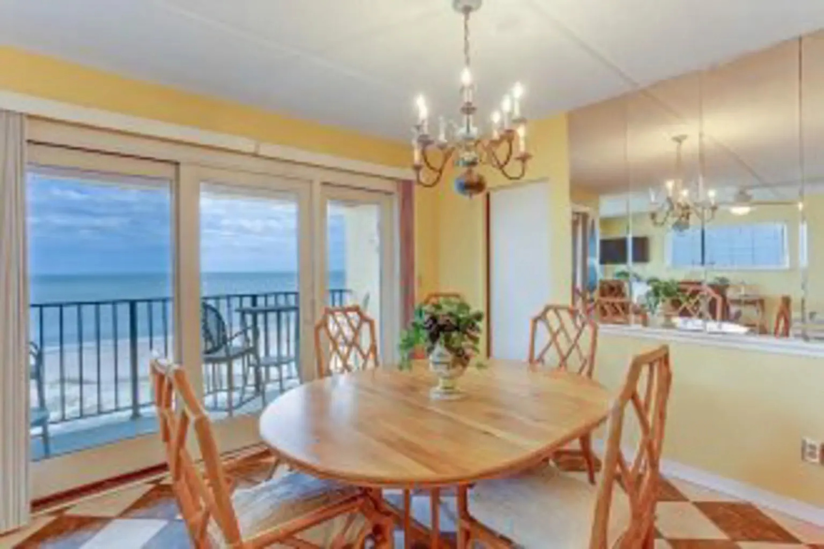 Affordable Condo with Amazing Ocean View by RedAwning