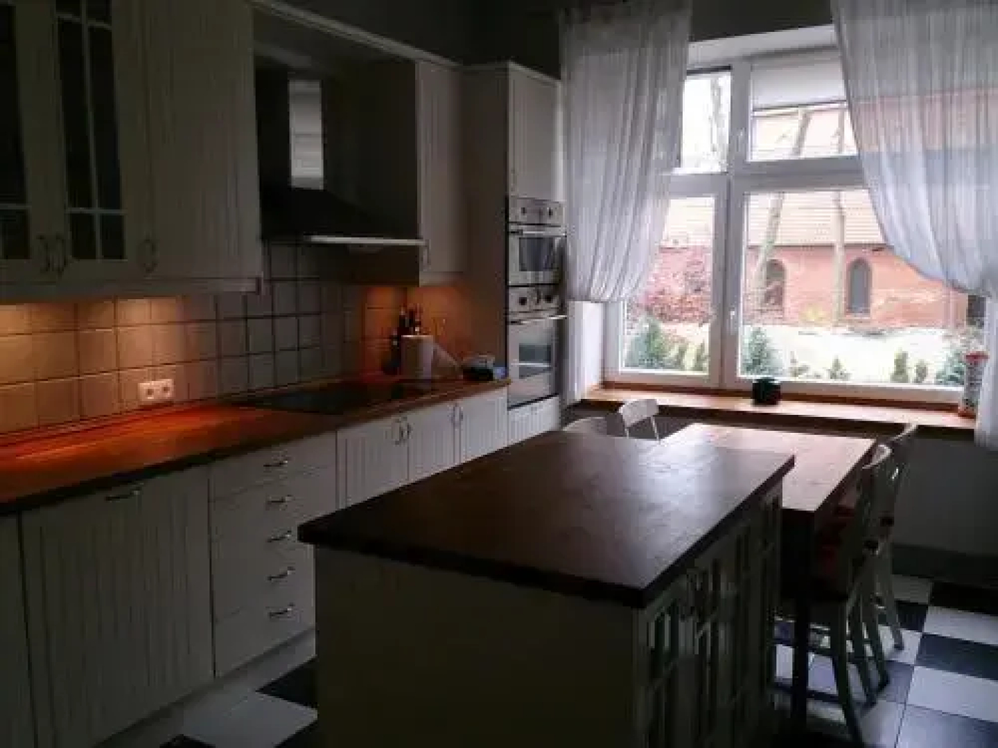 Dworek w Żarnowcu