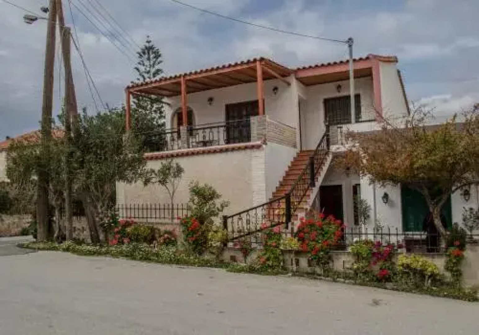 Venezian Castle House