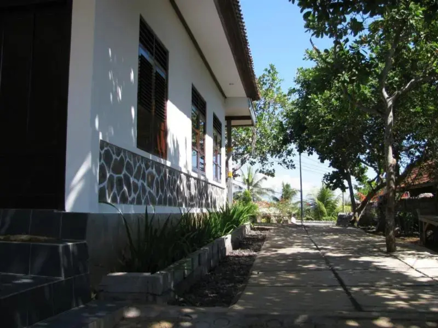 Kubu Aji Banjar Hotel