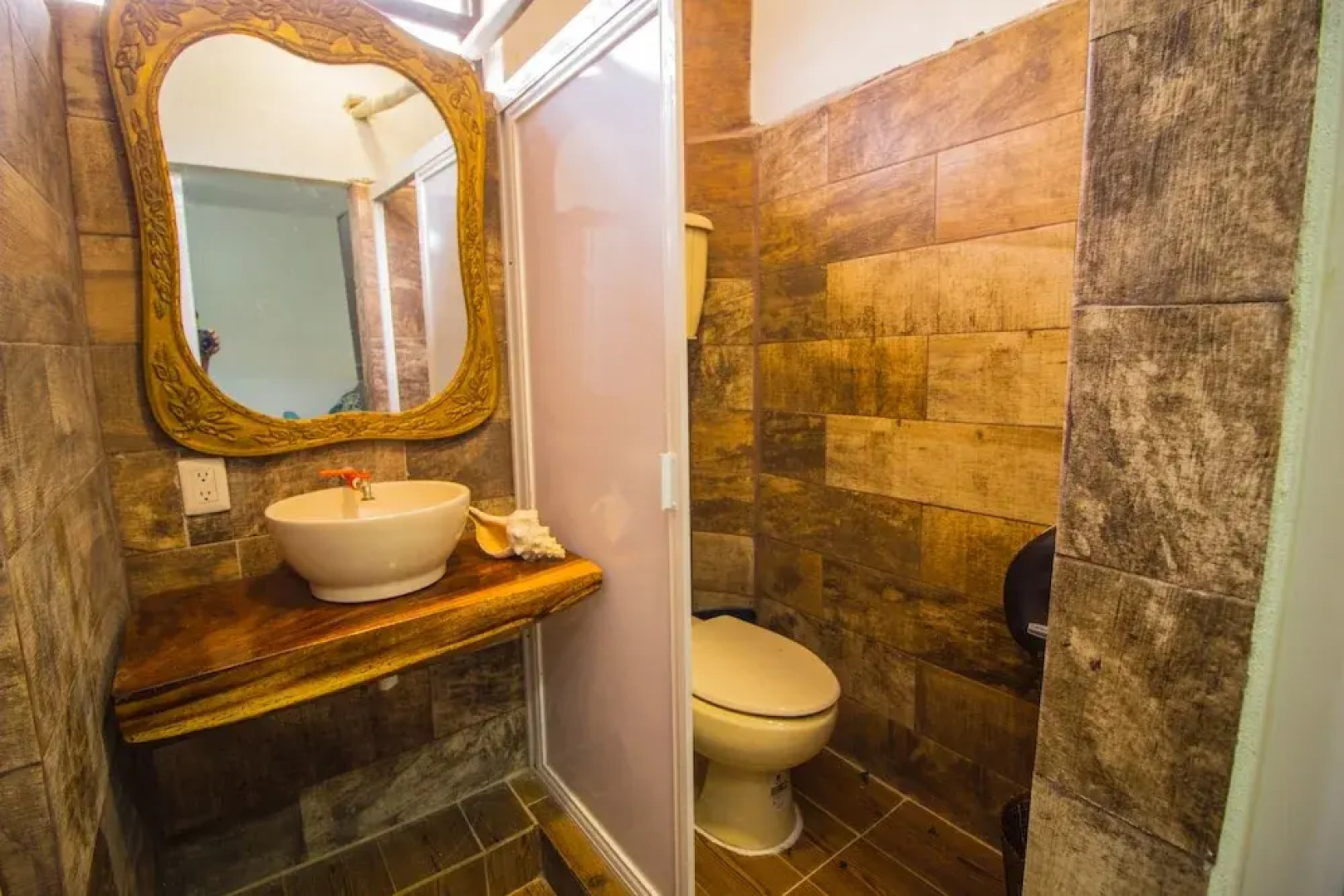 Tropical Home Vallarta - Hostel