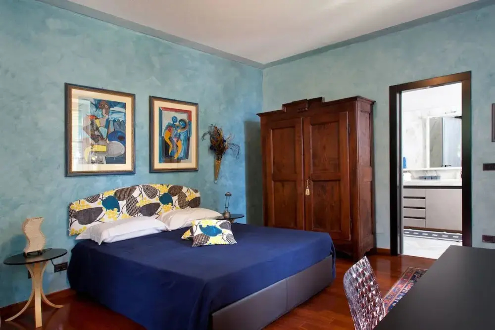 Villa Frola