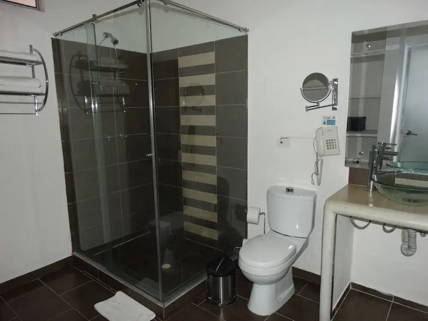 Hotel Paraiso Hollywood