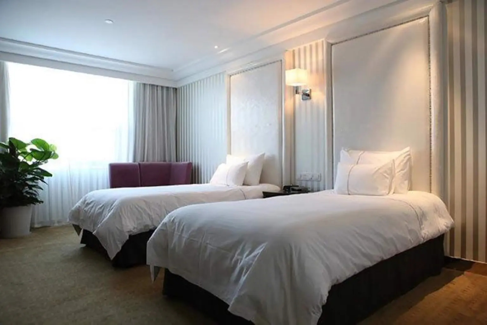 Grand Daqiao Hotel