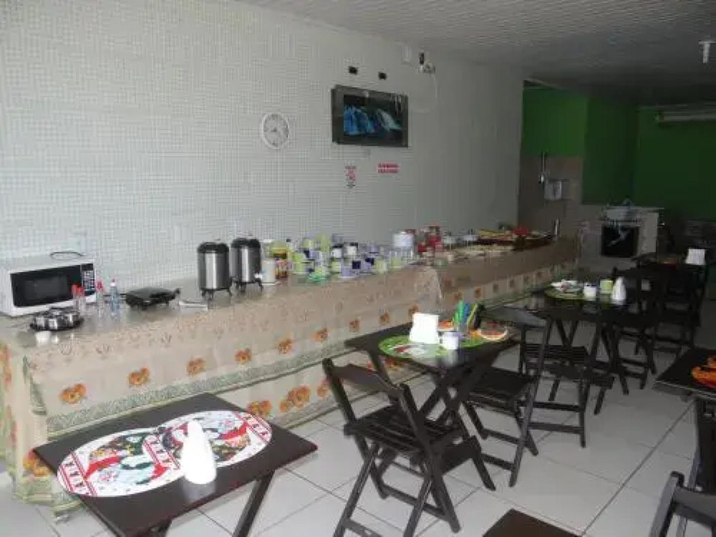 Yves Hotel