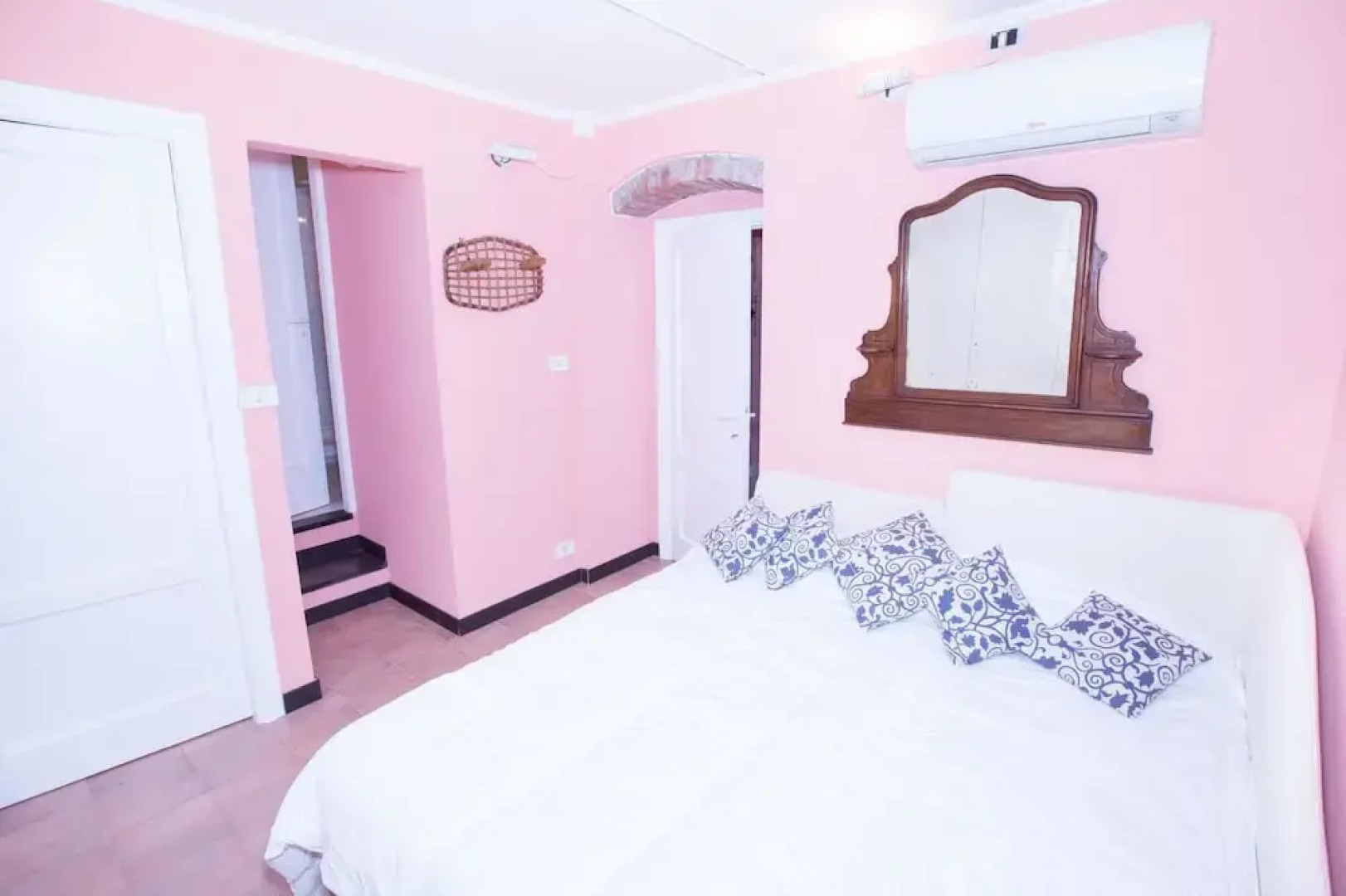 Nice Flat Private Patio Monterosso