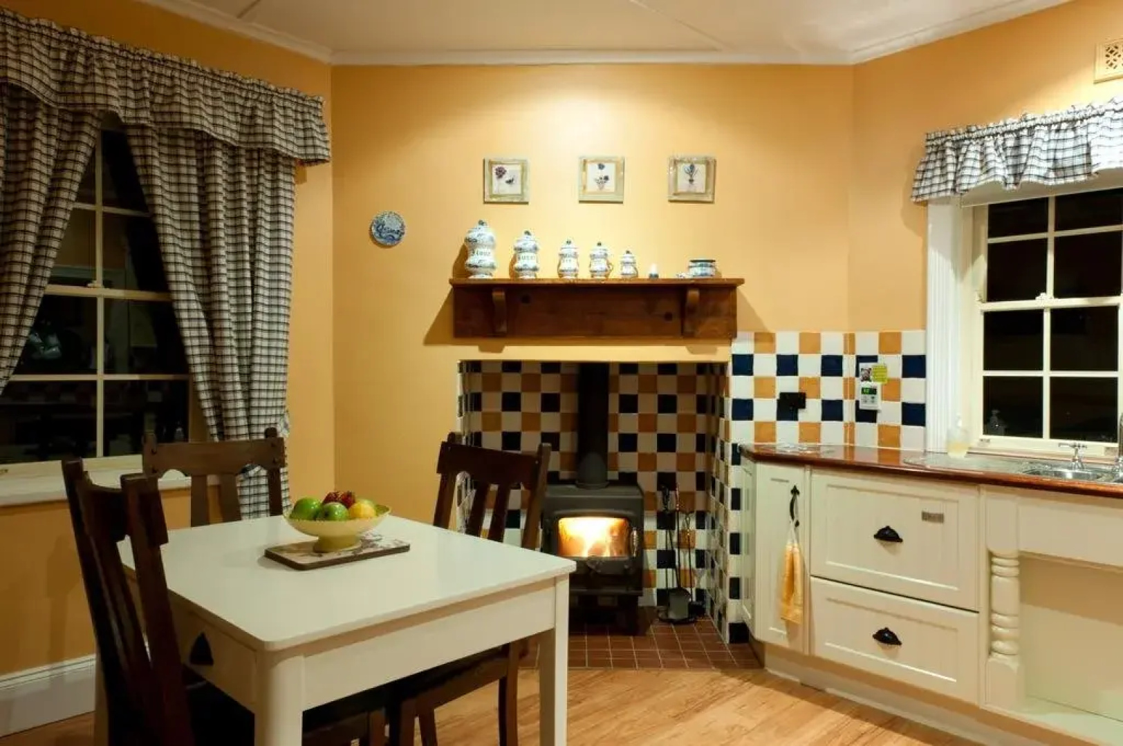 Linfield Cottage
