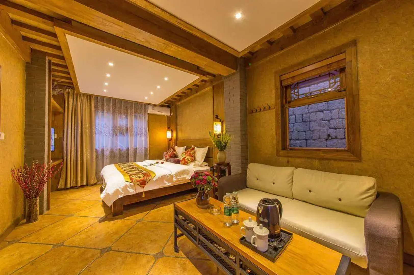 Love On Lijiang Boutique Inn
