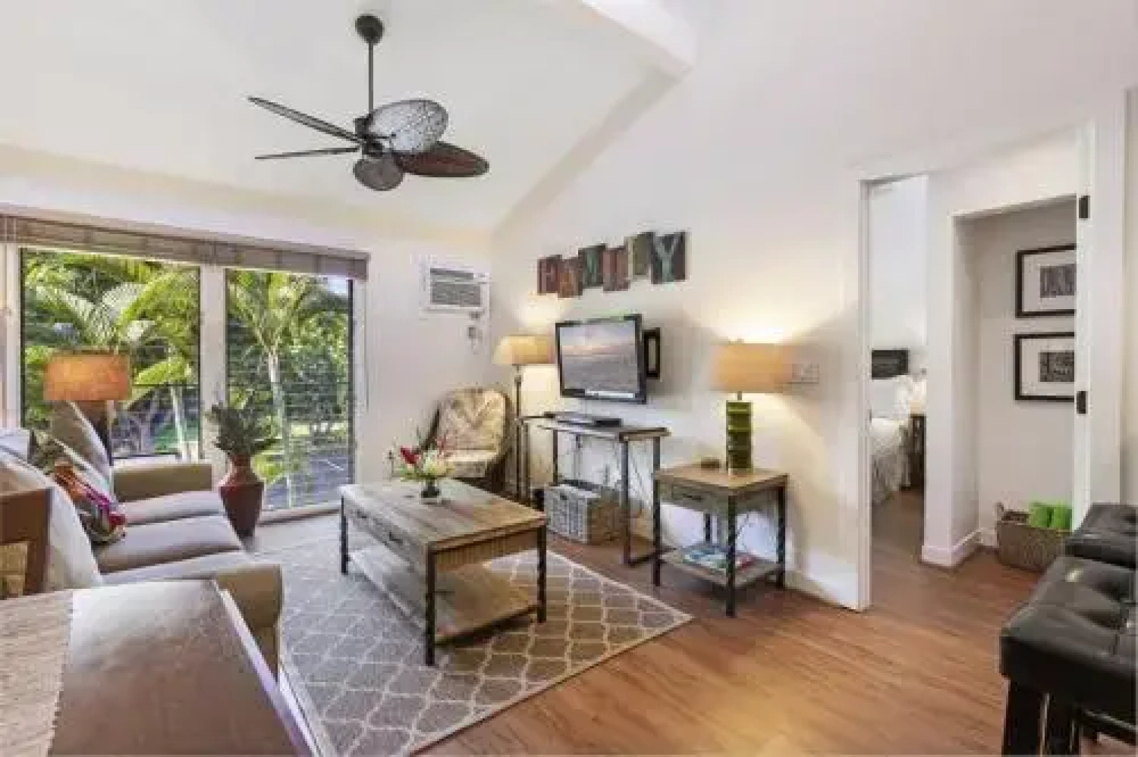 Aina Nalu Premier Platinum C206 - 1 Br Condo