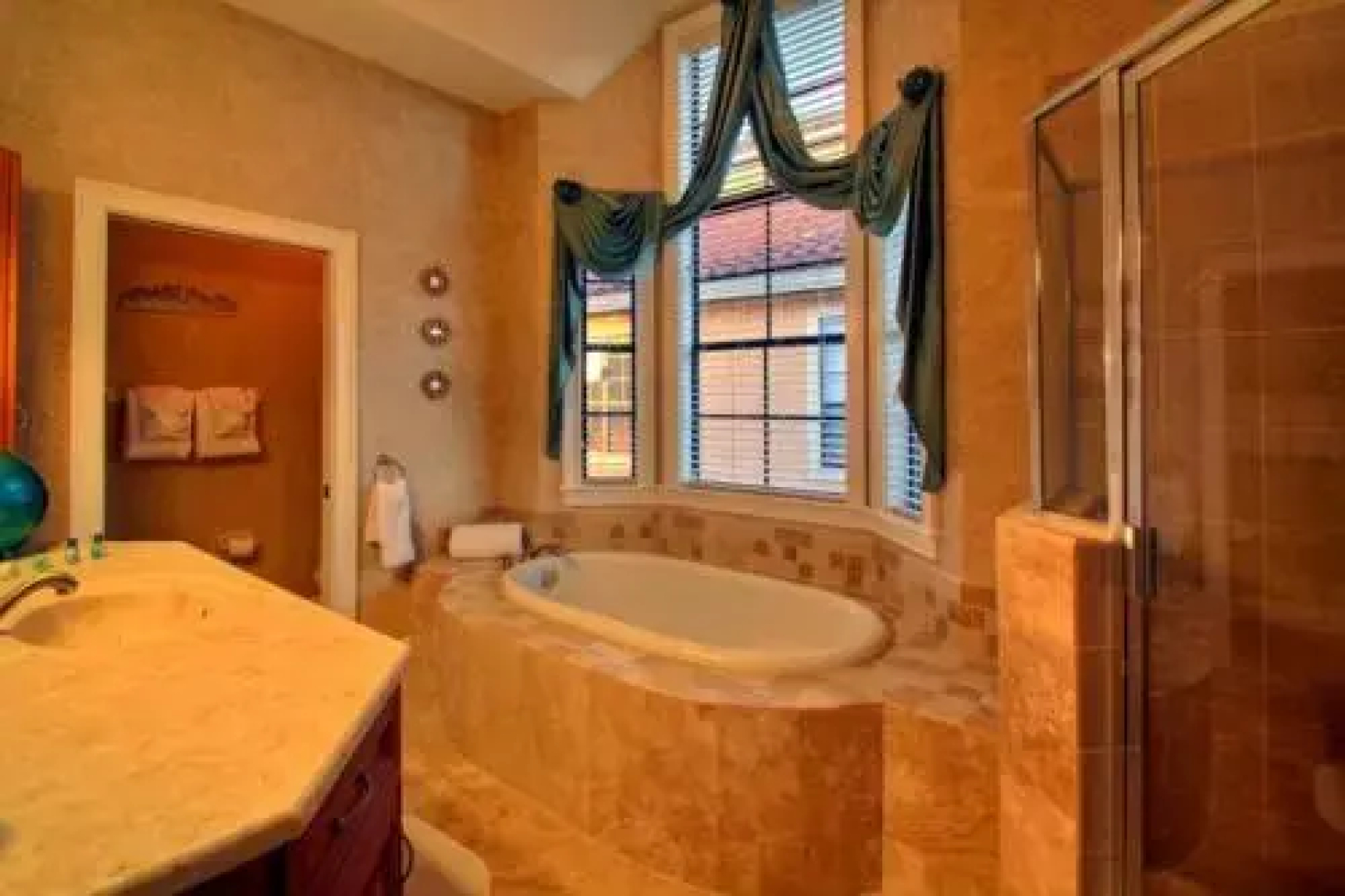 Villa W069 Lovely Spacious Pool Deck