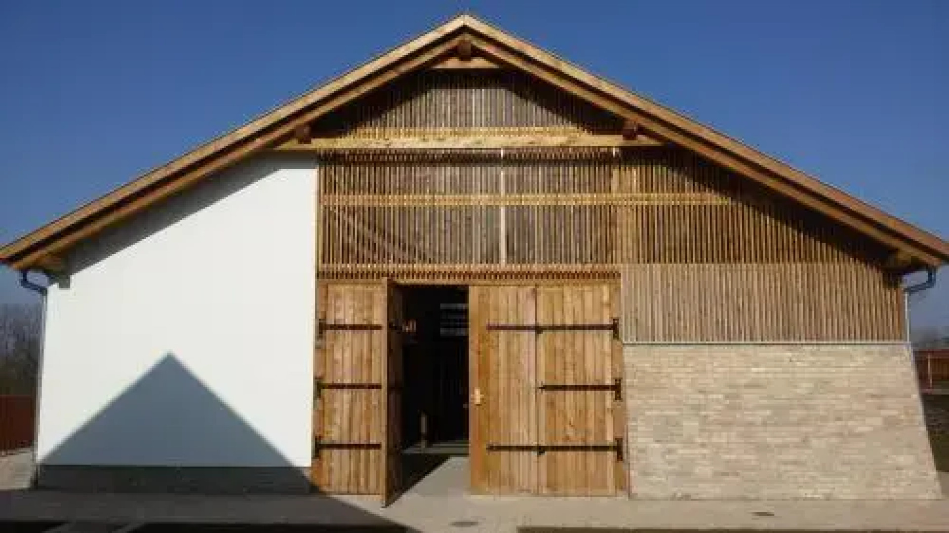 Rétespajta és Apartmanház