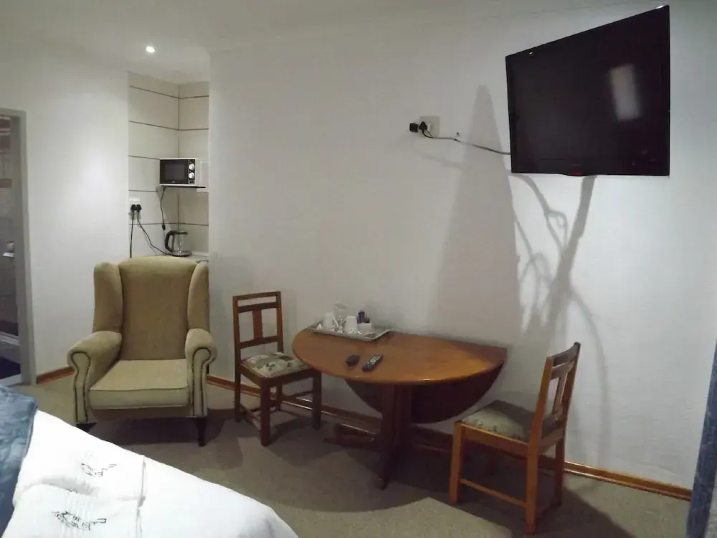Guest House 4 U