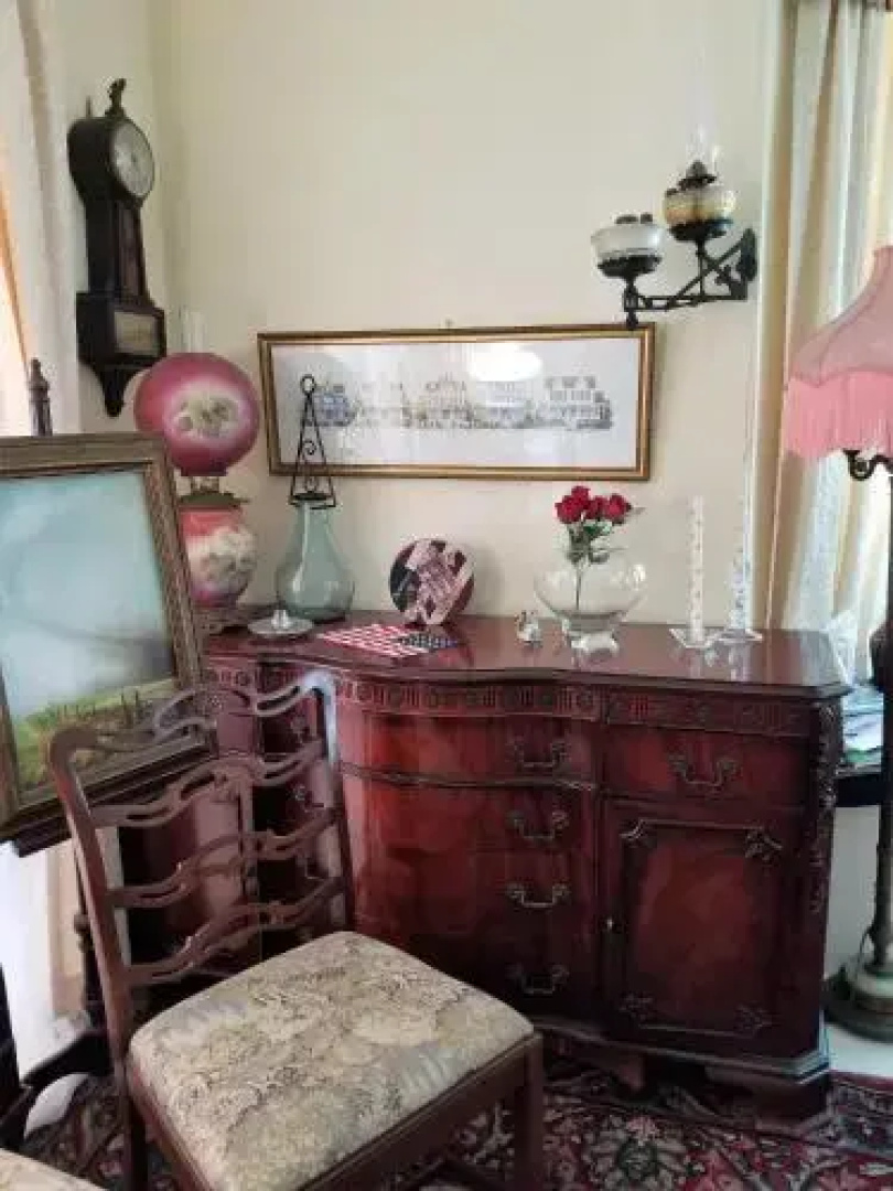 Twin Gables Bed & Breakfast