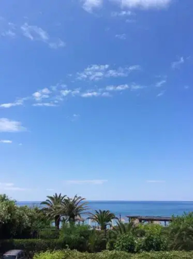 Alonaki Beach