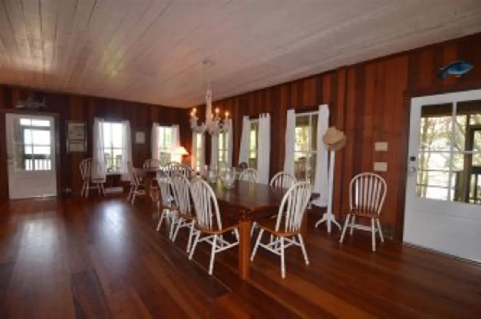 139 Kitchens Creek 8 Br Home by RedAwning