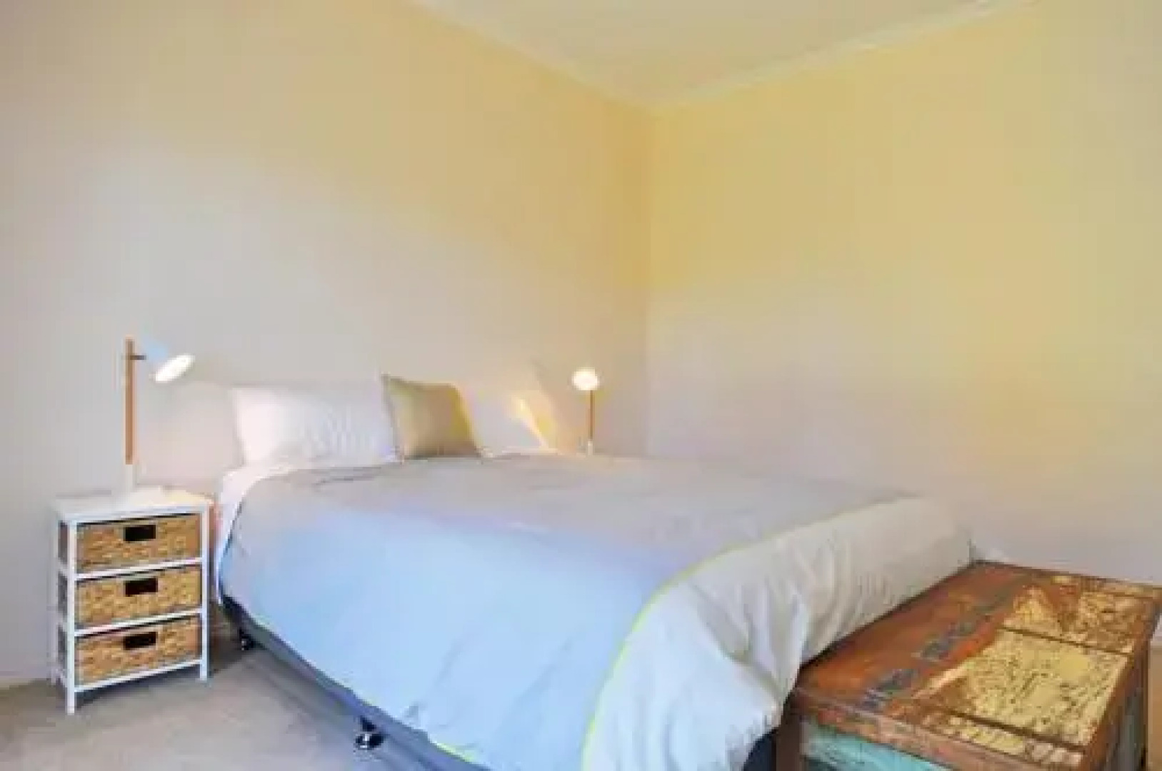 Seaspray - Surf Side