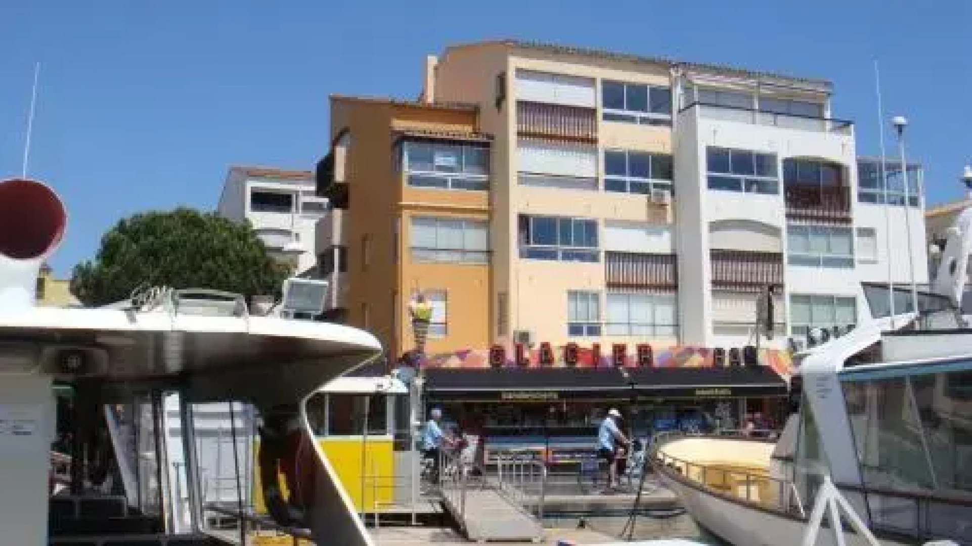 Studio Place Saint-Clair