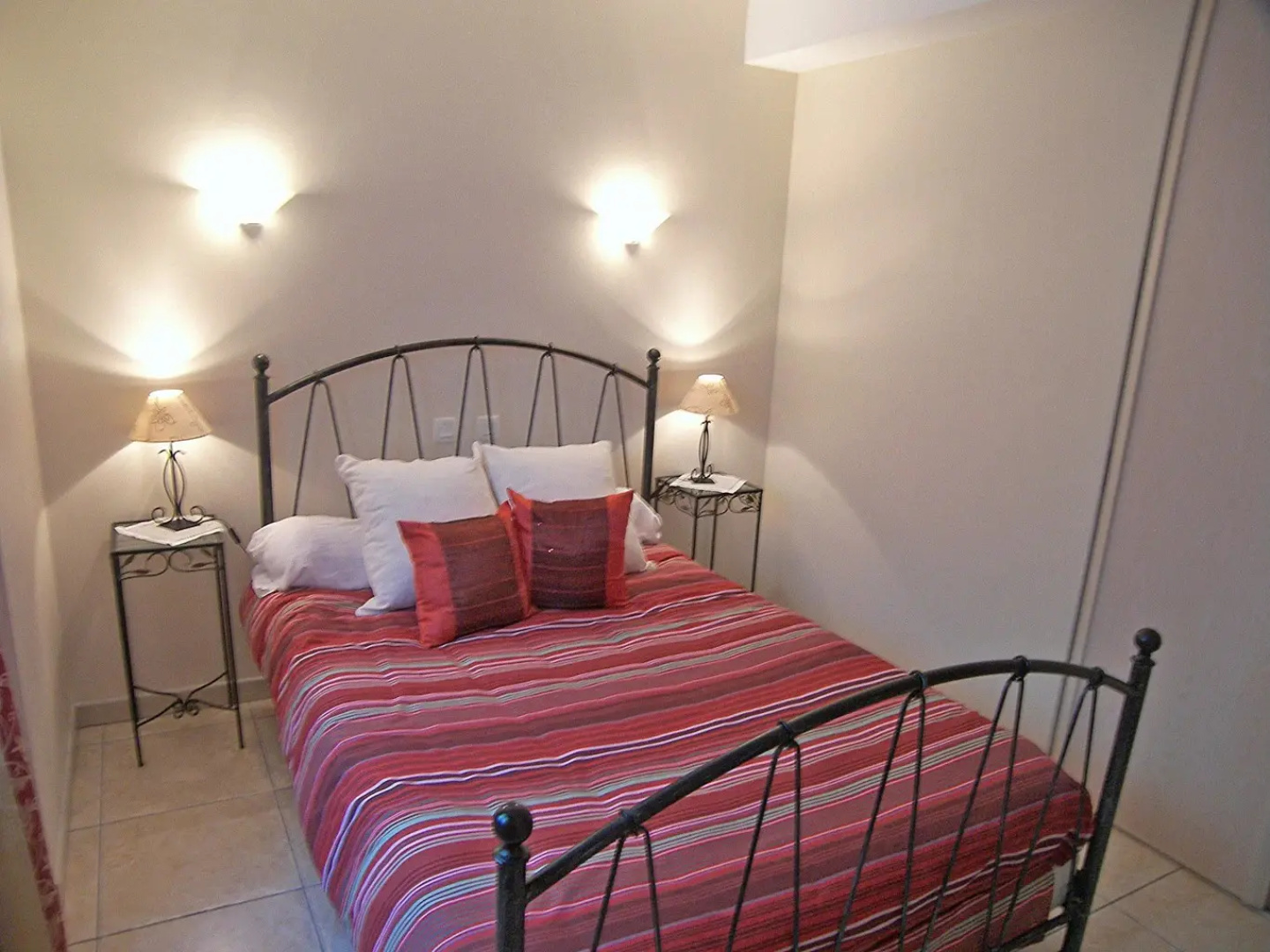 Apartment Kafartenea
